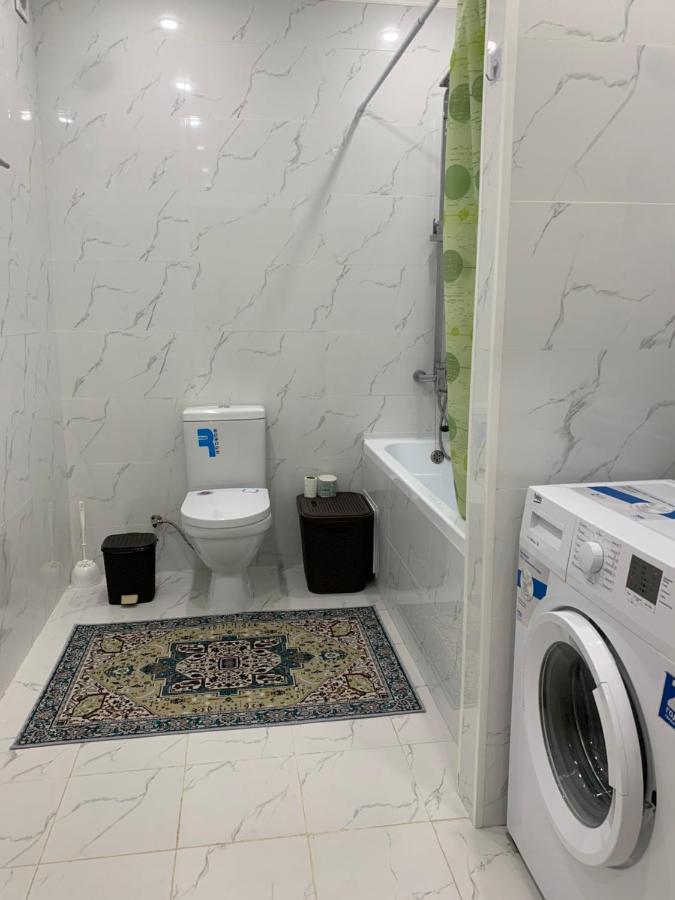 Апартаменты На Назарбаева Almaty Esterno foto